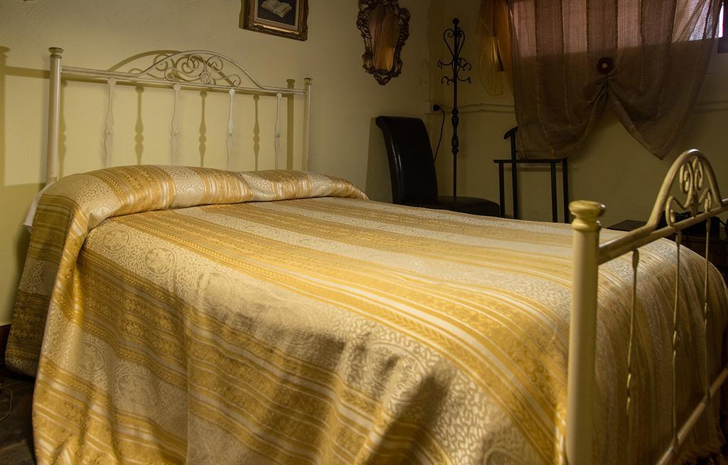 La Neviera Nel Pozzo Bed and Breakfast Offida Eksteriør billede