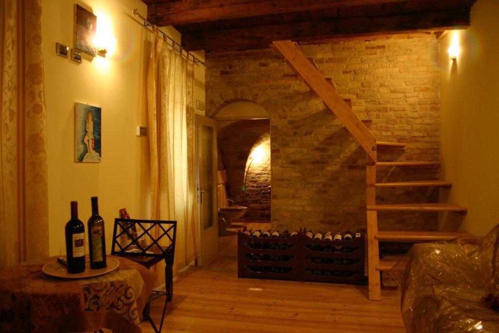 La Neviera Nel Pozzo Bed and Breakfast Offida Værelse billede