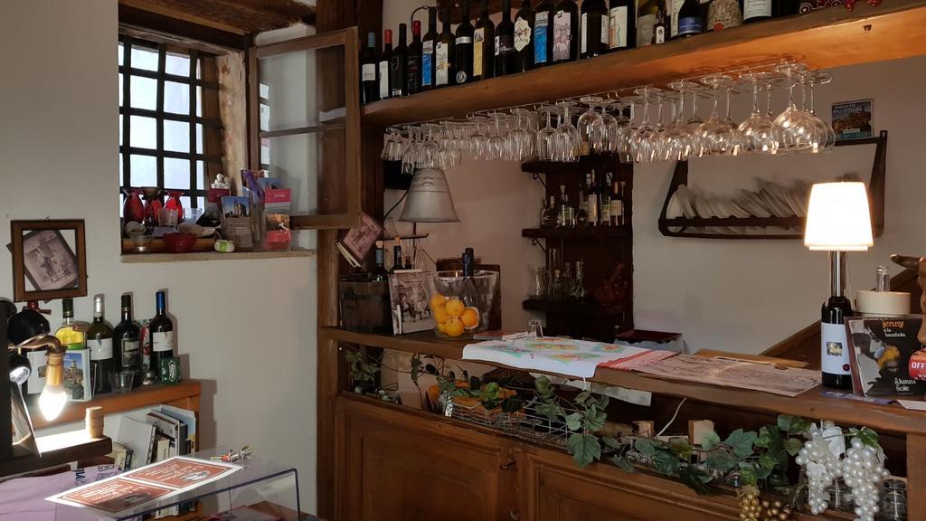 La Neviera Nel Pozzo Bed and Breakfast Offida Eksteriør billede